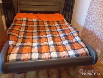 Letto una piazza e mezzo.