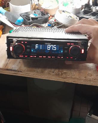 CAR STEREO CLARION MOD. CD8100USB