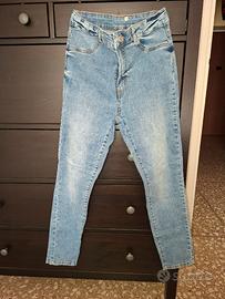 PANTALONE JEANS MORBIDO