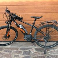 Ebike Ktm, per città e strade bianche