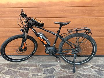 Ebike Ktm, per città e strade bianche
