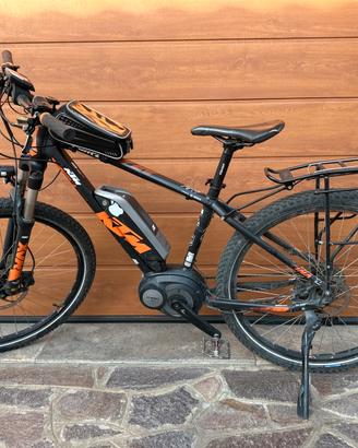 Ebike Ktm, per città e strade bianche