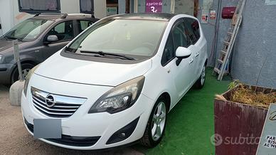 Opel Meriva DIESEL - Versione Cosmo CERTIFICATA