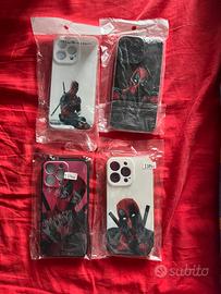 Cover iPhone 13Pro con Deadpool