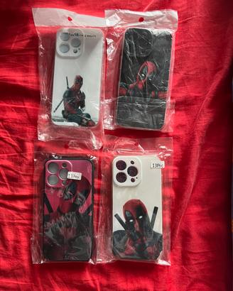 Cover iPhone 13Pro con Deadpool