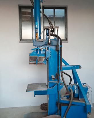 Spaccalegna Oma 18ton.