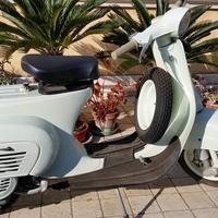 Vespa 50