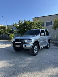 Mitsubishi Pajero 2.5 tdi GLS