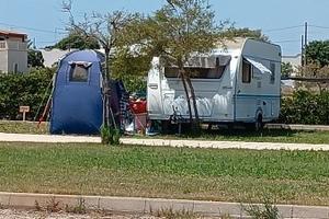 Roulotte Adria unica 461ub