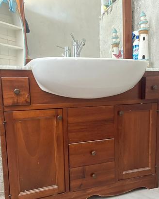 Bagno con colonna