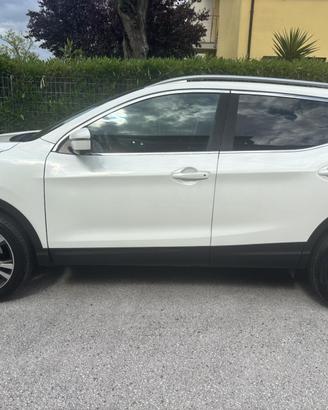 Nissan Qashqai N-connecta 1.6dci 130cv