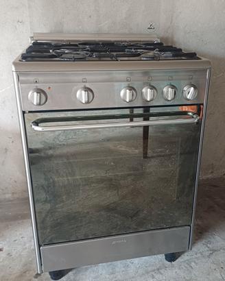FORNELLO SMEG