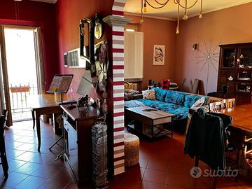 Appartamento di 150 m² con 4 locali a Pistoia