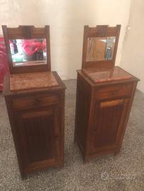 Coppia di comodini d’epoca