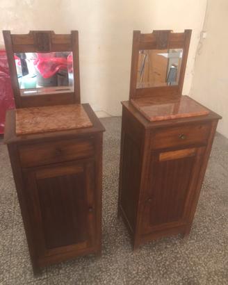 Coppia di comodini d’epoca