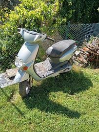 MBK Ovetto 50 - Scooter