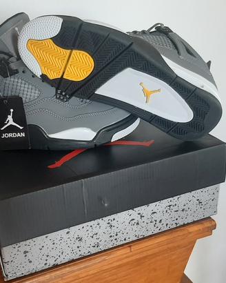Jordan 4