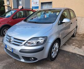 Volkswagen Golf Plus 1.9 TDI 5p-doppi gomme