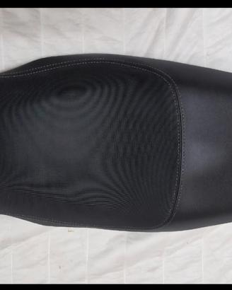 SELLA RIBASSATA TRACER 700 