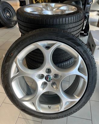 AR02 Kit Originale Alfa Romeo Stelvio 21"