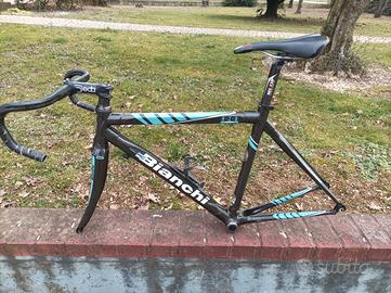 Bianchi 928 full carbon taglia 53 (S/M) COME NUOVO