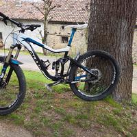 MTB Full Giant