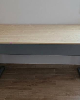 Scrivania da studio/ufficio Ikea