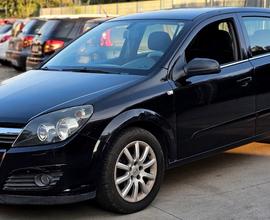 Opel Astra 1.7 CDTI Cosmo 5p 2005