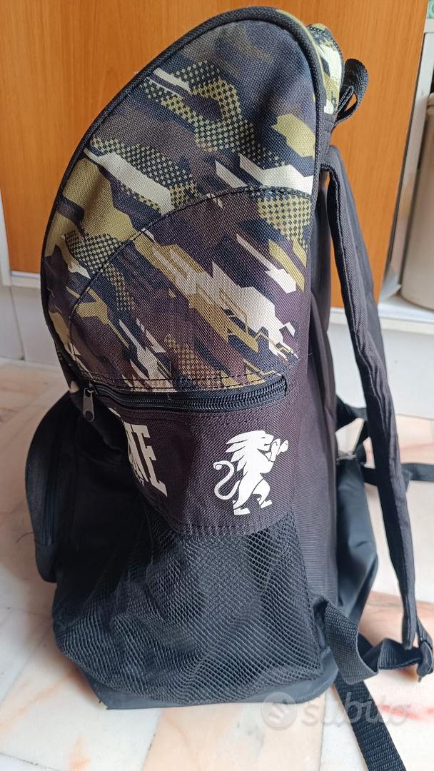 Ricevuto zaino leone camouflage Abbigliamento e Accessori In