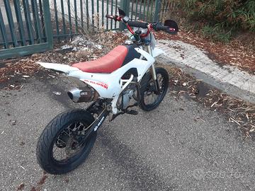 Altro Altro modello - 2024