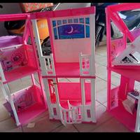 casa della Barbie e camper 