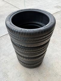 Michelin cup 2 235 35 19