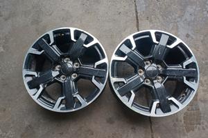 Cerchi in lega originali da 7x17 Jeep Compass