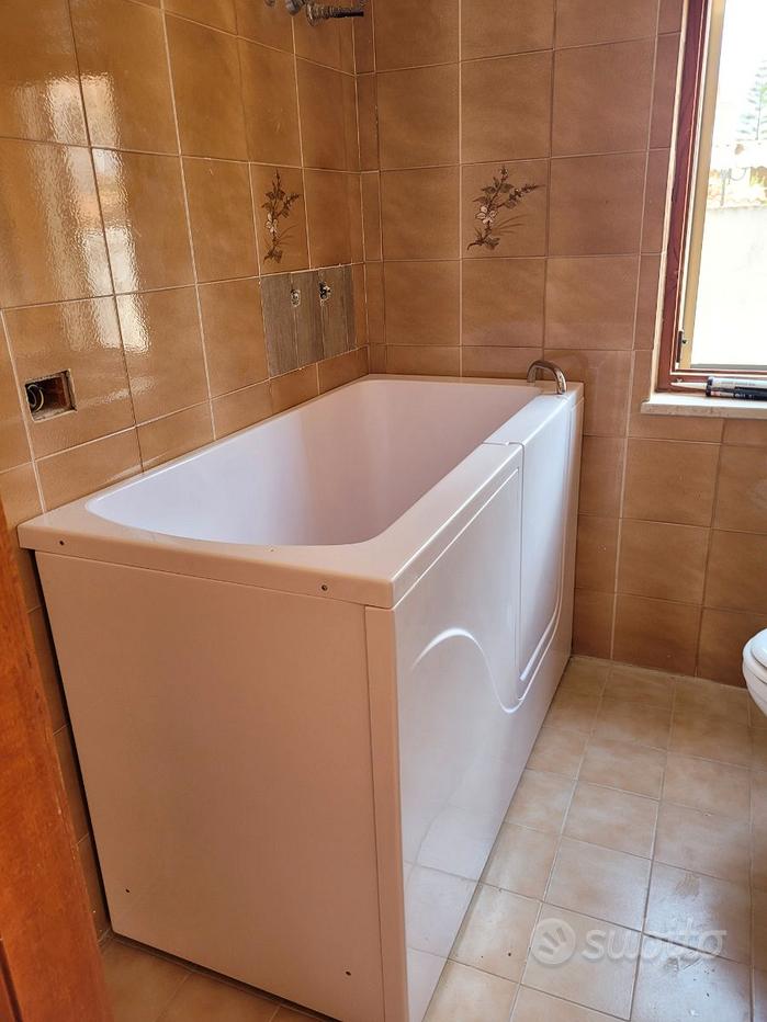 COMPRA SUBITO, COLONNA BAGNO H.160 CM DOPPIA ANTA EFFETTO LEGNO CON PIEDI  NERO OPACO