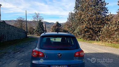 Volkswagen  Tiguan 2010