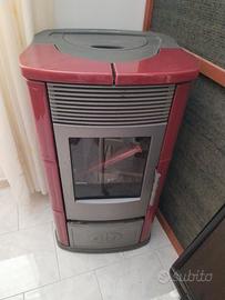 stufa a pellet "Edilkamin" + boiler "Cordivari".