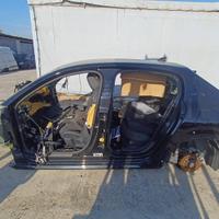 Peugeot 208 ultima serie per ricambi rf1932
