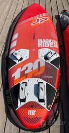 Tavola da windsurf Magic Ride JP, 130 litri.