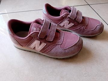 Scarpe bimba New Balance  numero 33,5