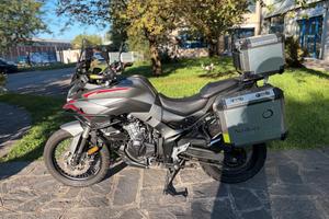 Voge Valico 500 DSX CON VALIGIE