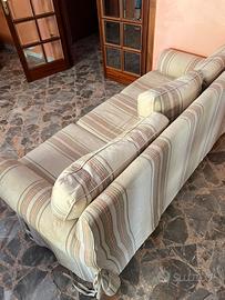 Divano letto tre posti