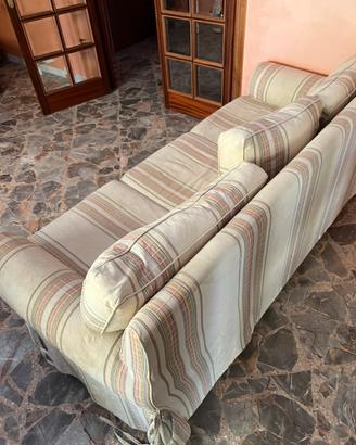 Divano letto tre posti