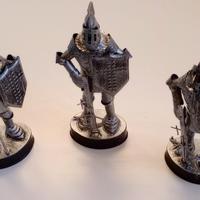 Statuetta di soldato con armatura medievale 3 pezz