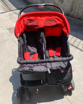 Passeggino doppio nero e rosso