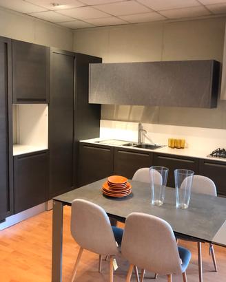 Cucina in legno rovere grigio