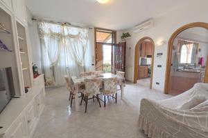 3 LOCALI A ROMA