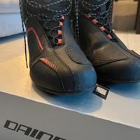 Scarpe moto dainese