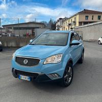SSANGYONG Korando mot Mercedes full 5