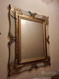 cornice con specchio