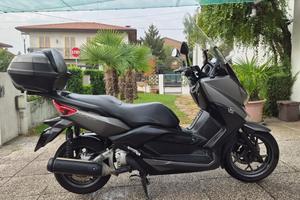 Scooter Yamaha XMax 250